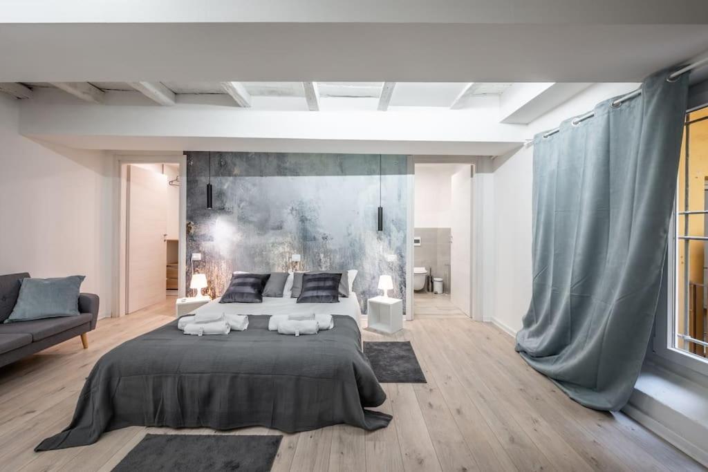 Ab Plus - Via San Felice 6 Болонья Екстер'єр фото