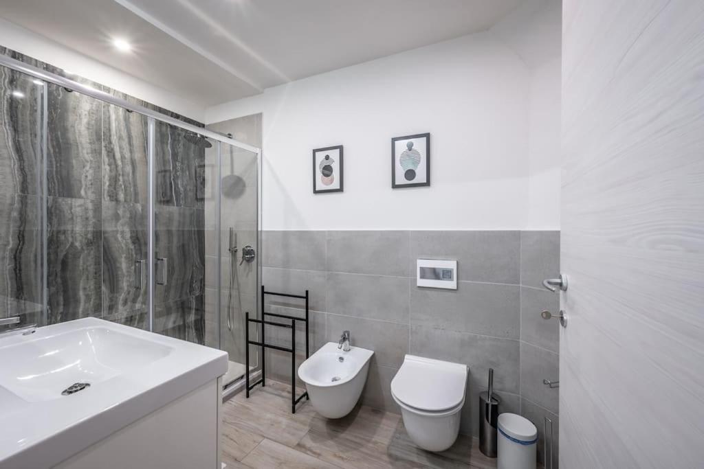 Ab Plus - Via San Felice 6 Болонья Екстер'єр фото